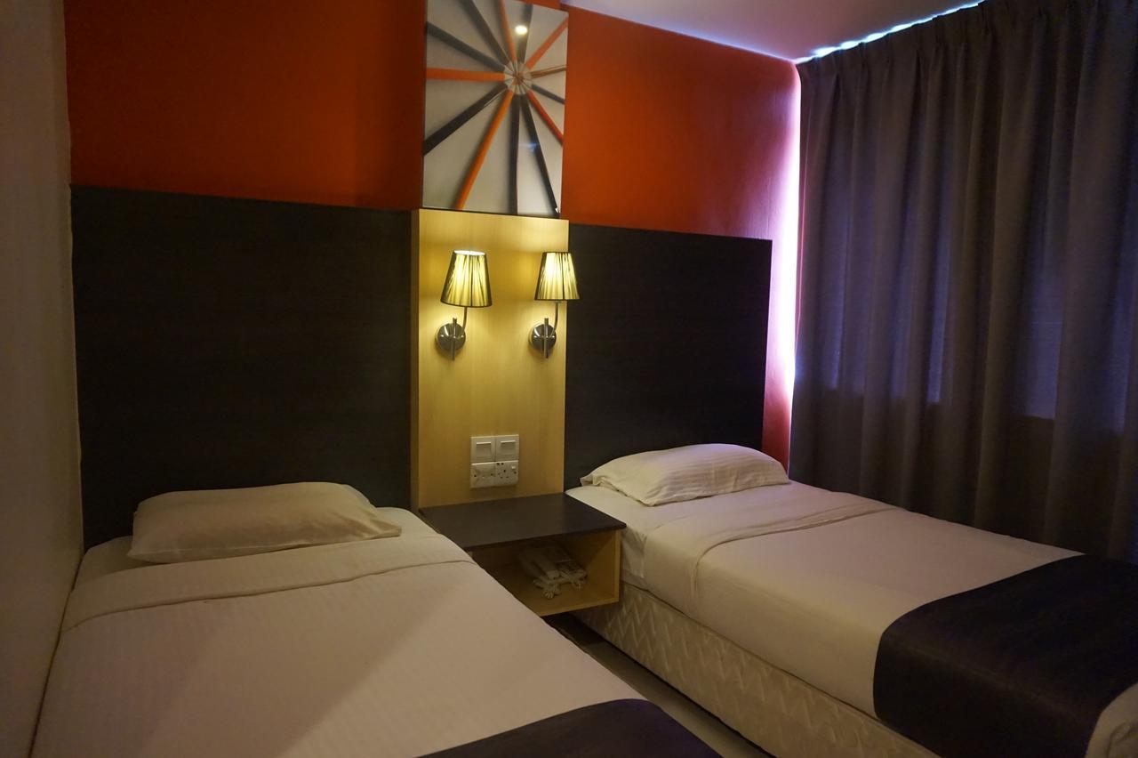 Oyo 786 The Citilite Hotel Kuantan Eksteriør bilde
